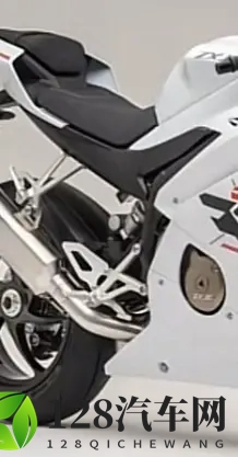 张雪500RR 新手能选吗 答案很明确 分情况冲-2