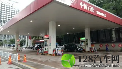 加油别纠结！三桶油品质没差别，小加油站这么选，8个硬招避坑-2
