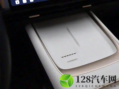 东风日产N6内饰发布 11月13日开启预售-2