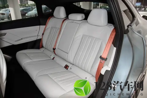 2025广州车展|10万级SUV迎来玩物,零跑A10首秀-1