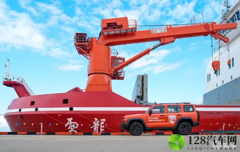 提供专属车身拉花 坦克300极地版将亮相2025广州车展-1