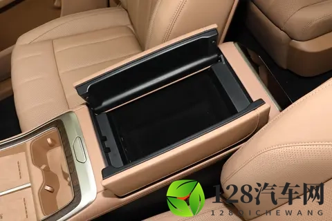 补能不再是问题,租电换电新模式,乐道L90更懂需求-3