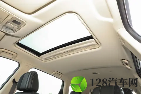 家用SUV的明智之选：深度体验第三代蓝电E5 PLUS-2