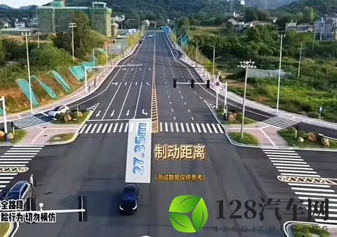 阿明说车侃赛:奇瑞莲花双高管怒批小米!瞬间刹停违物理?-2