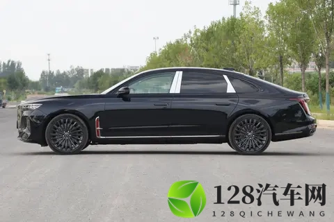 红旗 H9 选买：旗享版和旗畅版差 4 万选谁？-3