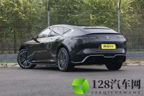 1615km续航+豪华大五座，smart精灵#5 EHD 252Ultra太香了-3