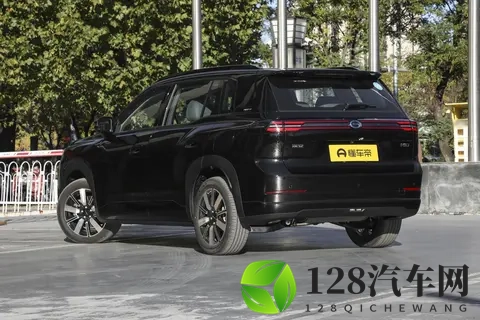 12 万级增程 SUV 高端技术下放，试驾广汽埃安 AION i60-1