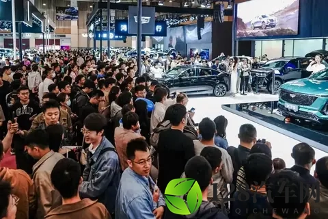 先做靠谱的车，再当懂你的客厅：购车决策的平衡之道-2