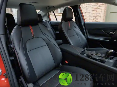 2026款日产Sentra海外发布，外观内饰新升级，全系20L四缸动力-2