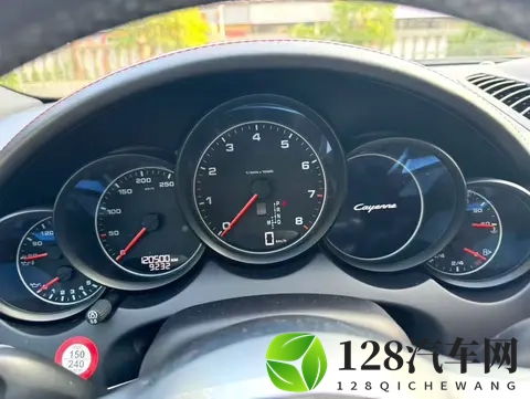 19万多圆梦保时捷！16款Cayenne，12万公里值不值？-2