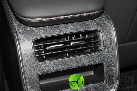 新纪元ET试驾：1898万起售，11月购车权益很给力！-3