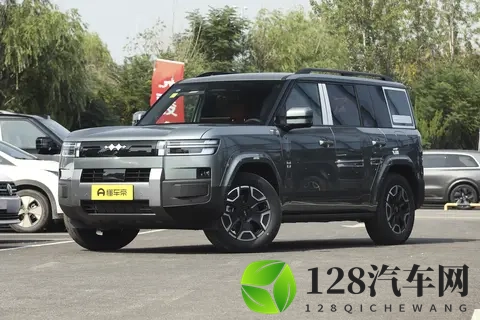 1798 万起方程豹钛 7 试驾:城区舒适 + 越野乐趣,家用幸福感满满-2