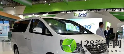 董明珠成功造车，车标惊艳众人，一看价格网友直呼：你疯啦！！！-2