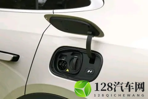 我对郑州市汽车尾气限号的一点看法。-1