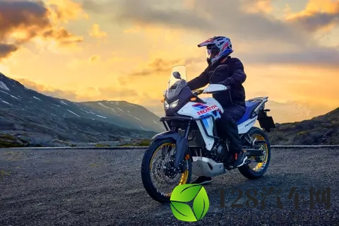 本田2026款XL750发布：电子离合器颠覆越野骑行体验-2