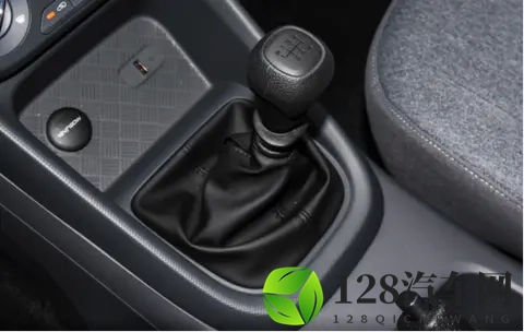 创业好伴侣，全新五菱宏光皮实又耐用，548万起还要啥“自行车”-3