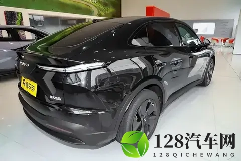 预算25万买纯电SUV,是什么让家庭用户对它“一次到位”?-1