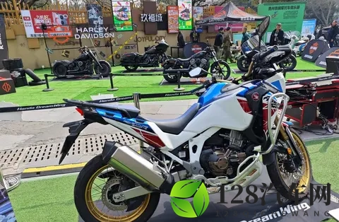 惊人！摩托车13年强制报废取消？车主狂喜！三大福利来袭！-2