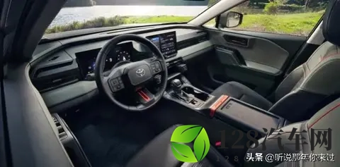 丰田全新威兰达11月20日上市,外观大改,动力升级,告别中庸之道-1
