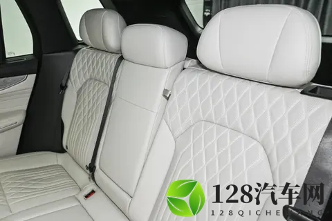 拆解2026款领克09:当价格、空间、动力、智能与配置形成合力!-1