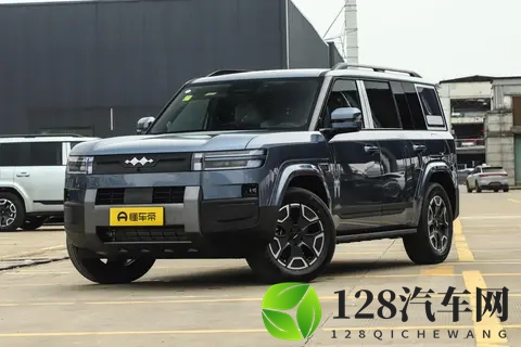 “可城可野”的方盒子SUV，带有车载冰箱，比亚迪钛7产品力如何？-3