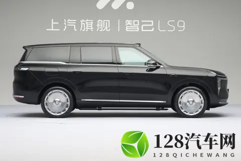 限时3228万起买智己LS9,增程+800V+灵蜥底盘值不值得?-3