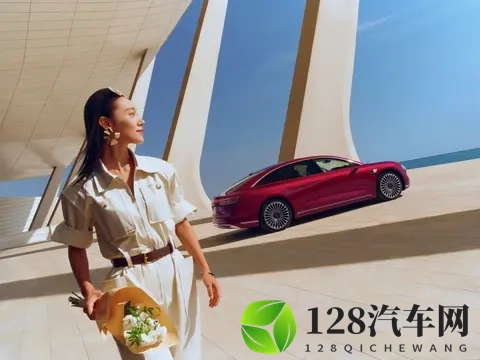 3098万起！新款享界S9官宣预订，华为黑科技能否颠覆豪华市场？-2