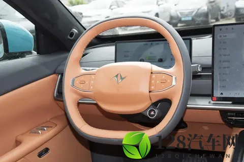 15 万级车该有的样子，东风奕派 eπ007 + 是个好选择-2