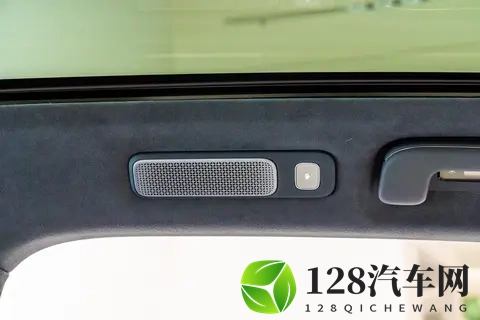 从BBA换蔚来ET9是冲动吗？5米3行政旗舰，细节藏着答案-3