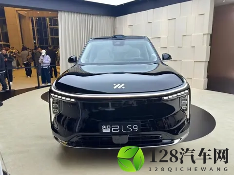 智己LS9六座SUV上市，3228万元起-2