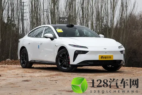 15万级轿跑再掀波澜？东风奕派eπ007+预售开启，1499万起-3