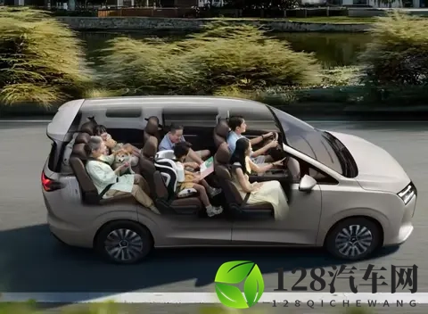 五菱又一款神车星光730＂上市-1