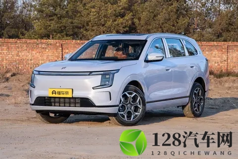 15万级家用中型 SUV 选择！捷途山海 L7 PLUS，把 移动小家开进生活-2