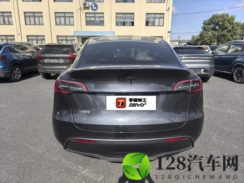 19万多开走准新特斯拉Model Y，感受59秒加速！-3