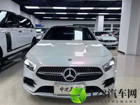 开了2年，落地近30万的奔驰A级，如今只要13万多？-2