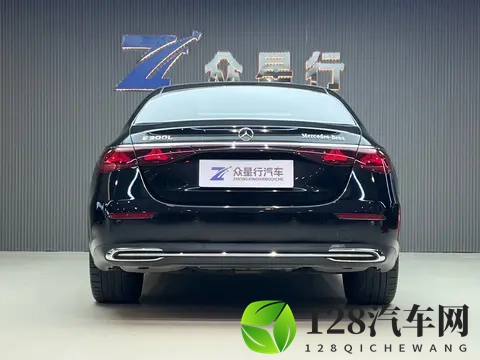 一手准新奔驰E级,36万公里,体验行政级座驾,42万入手值不值?-1