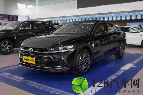 迈腾B9实车曝光,配置微调引热议,老车主笑了-3