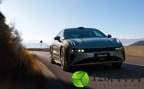 AI给100款热门轿车打分 比亚迪极氪霸榜 五菱缤果现黑马式跃升-1