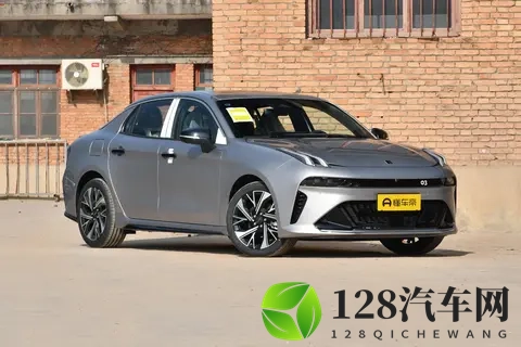 第三代领克 03 ,普通人能拥有的驾驶机器,家用性能车该怎么选?-2