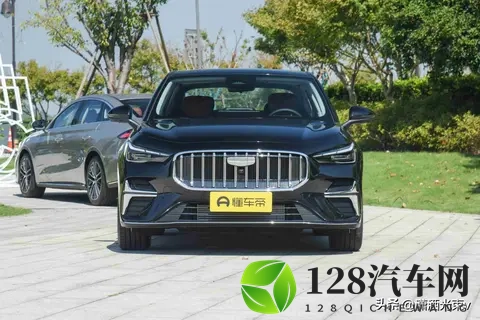 2026款吉利银河星舰7 EM-i上市-1