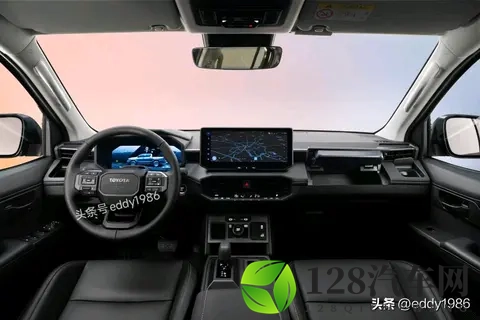 丰田海拉克斯纯电皮卡更多细节曝光，592度电池续航240公里-3