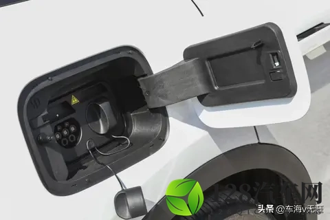 十五六万考虑纯电SUV，选海狮06EV还是零跑C11？-3