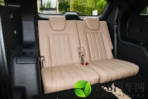 捷途X70L,轴距2820mm,配8AT+CDC,适合家用-3