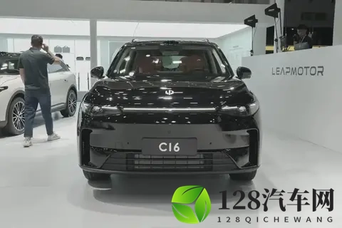 10月中大型SUV榜单：钛7排第二，银河M9破万，理想L6只卖了9680辆-3