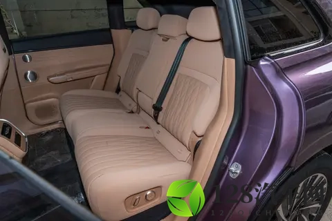 试驾2025款星纪元ET增程Max四驱:豪华实用大五座,全方位深体验-1