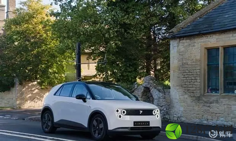 萤火虫右舵版量产车下线 即将登陆新加坡市场-1