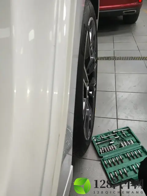 准新一手宝马5系,24款530Li,16万公里,行政座驾新选择-3