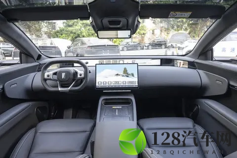 30万级纯电家轿，阿维塔12四激光版，实力诠释何为豪华！-2