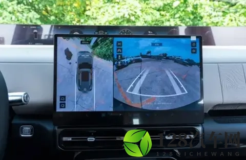 30万买台能浮水的越野车？​纵横G700上市：46秒破百+“三把锁”-3