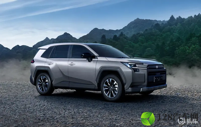 全新RAV4荣放亮相 全新威兰达即将上市 谁香？-1